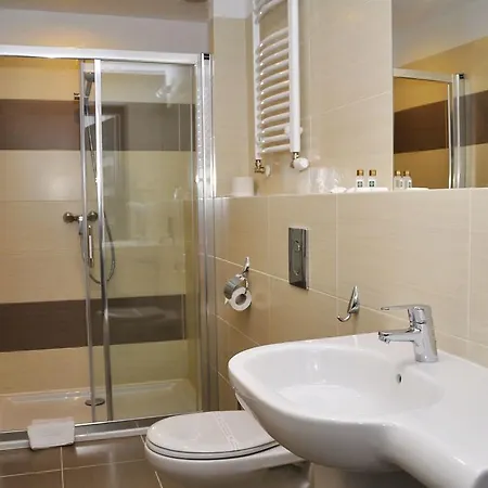 Hotel Gromada Arka Lux