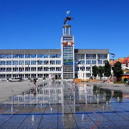 Gromada Arka Lux Hotel