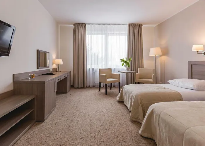 Hotell Gromada Arka Lux