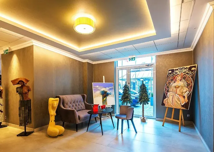 Hotell Gromada Arka Lux