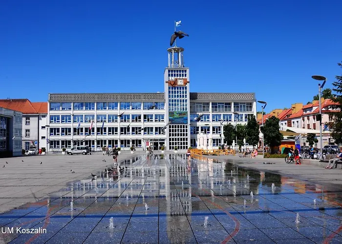 Gromada Arka Lux Hotel